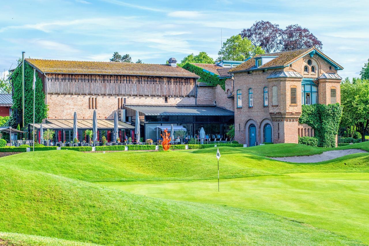 Le Kempferhof Golf Et Chateau-Hotel Plobsheim Exterior photo
