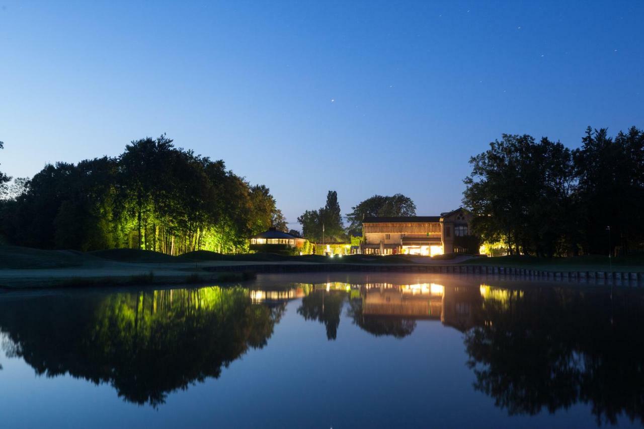 Le Kempferhof Golf Et Chateau-Hotel Plobsheim Exterior photo